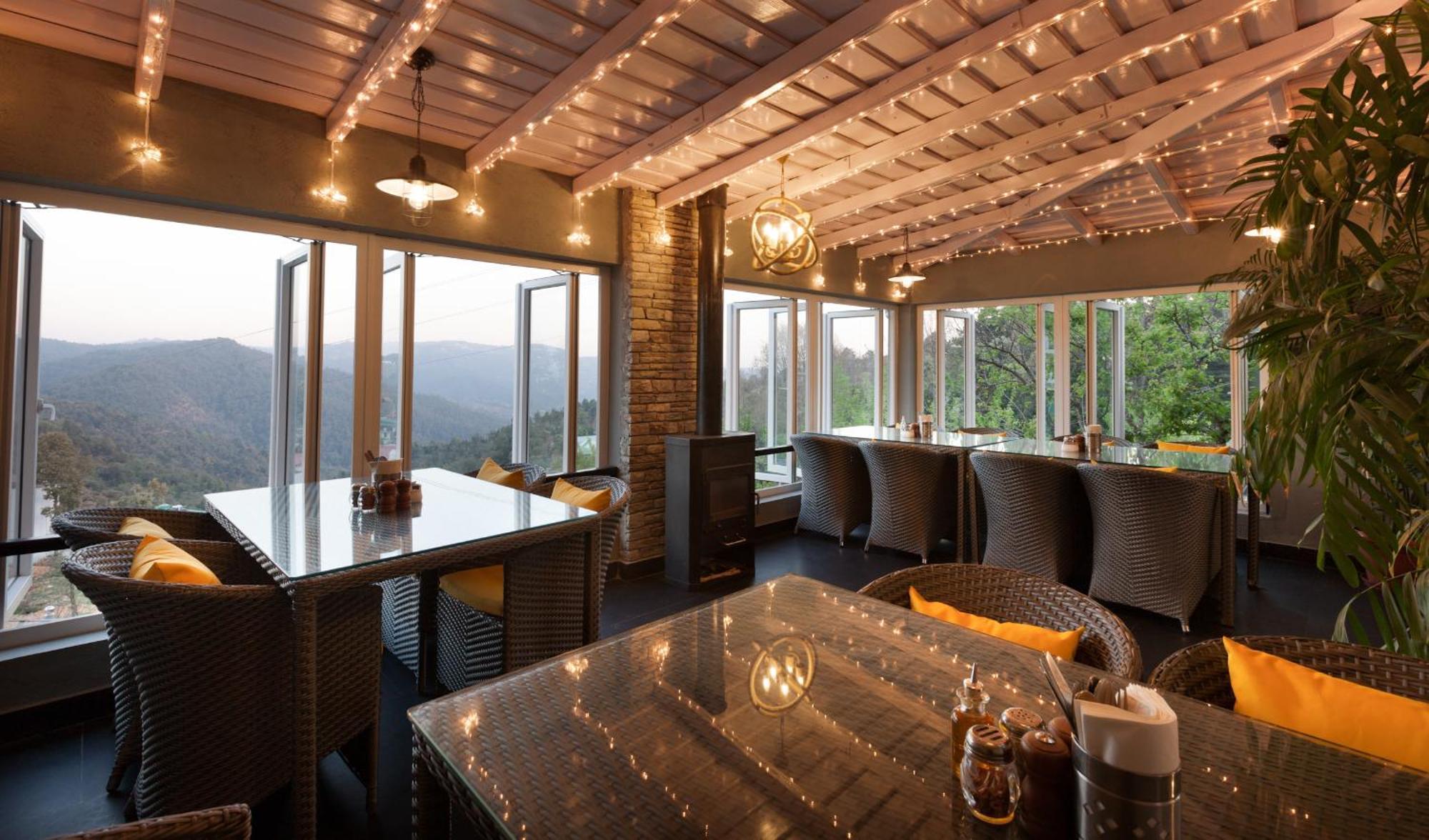 The Birdcage, Mukteshwar Hotell Eksteriør bilde